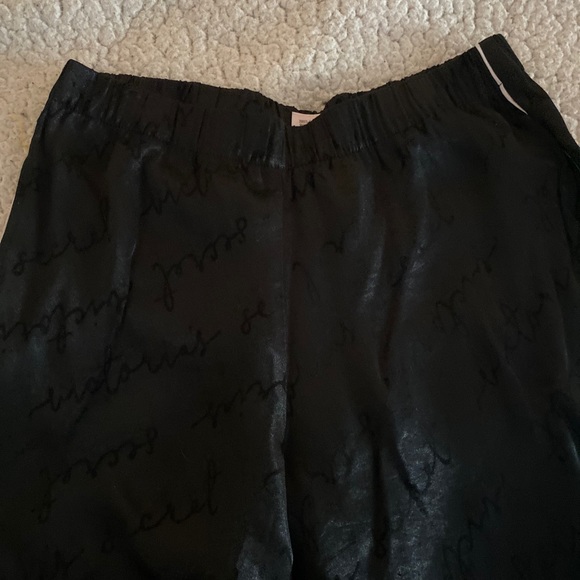 Victoria’s Secret Satin Pajama Bottoms Wide Leg - Picture 4 of 5